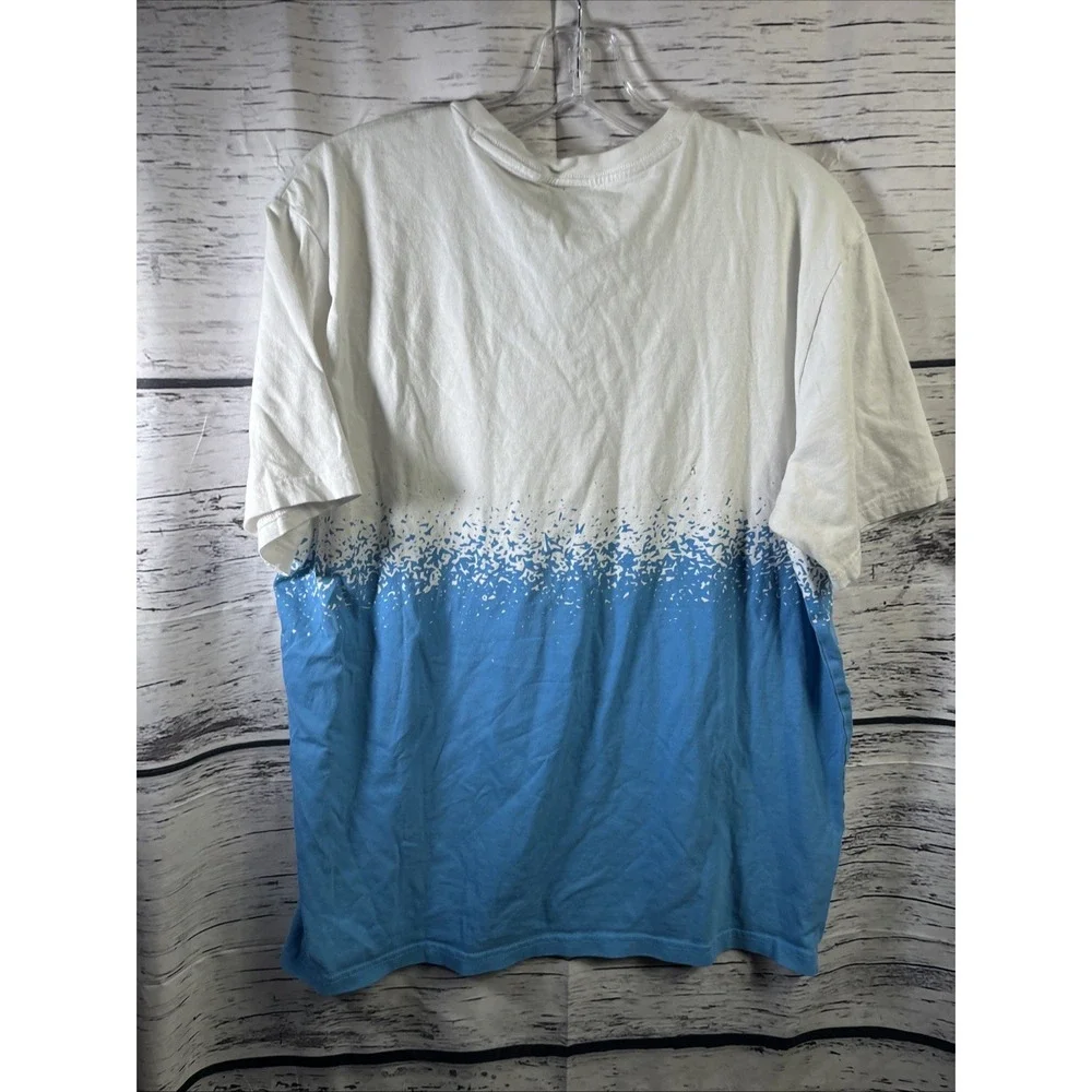 Oakley T Shirt Uptown Downtown Pixel Gradient - White T Shirt Size L